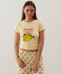Korte top in gele jersey Little miss Chill;