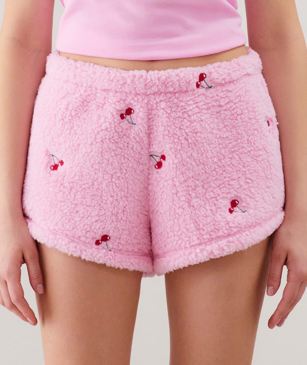Fleece Shorts;