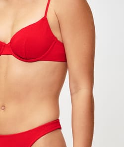 Briefs - Bikini bottoms;