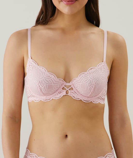 Lace balconette bra;