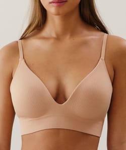 Push-up bra in seamless;