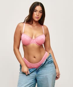 Balconette lace bra;