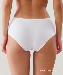 Lot de 3 shortys Hello Kitty;