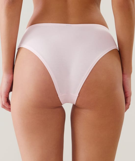 Pack of 3 cotton briefs;