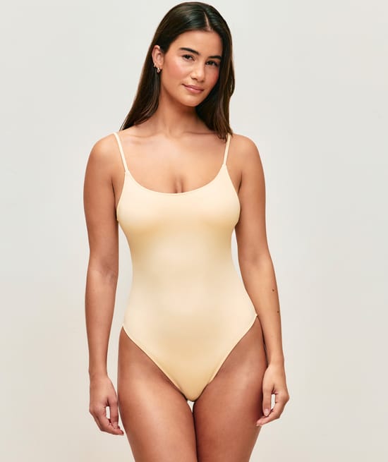 One piece - Swimsuit;