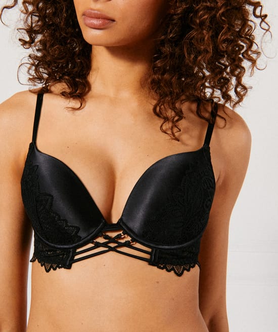 Soutien-gorge ultra push-up en dentelle;