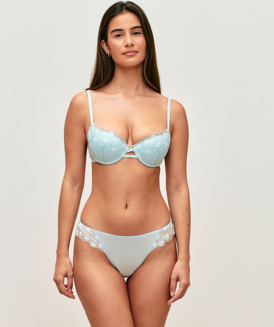 Thong with floral embroidery;