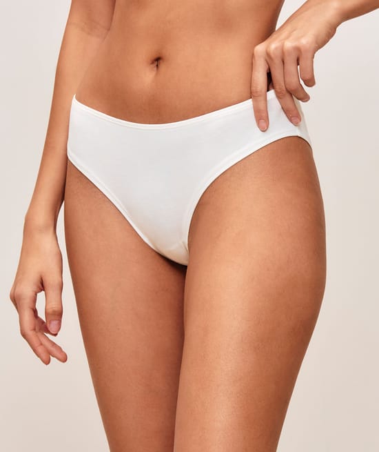 Set of 3 patterned cotton panties;