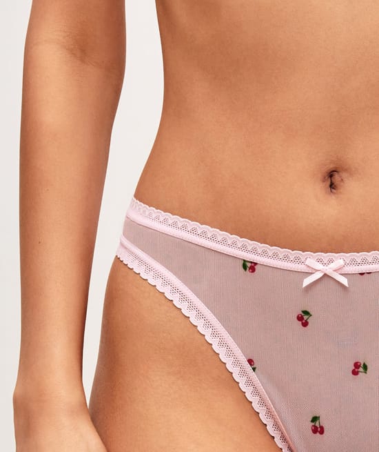 Vichy print mesh thong with hearts;