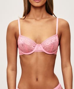 Balconette lace bra;