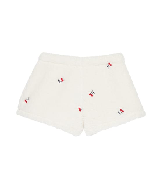 Sherpa shorts with cherry embroidery;