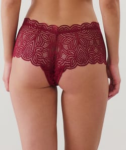Cheeky en dentelle;