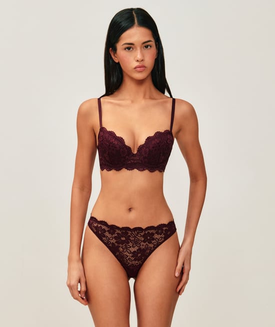 Soutien-gorge ampliforme en dentelle florale;