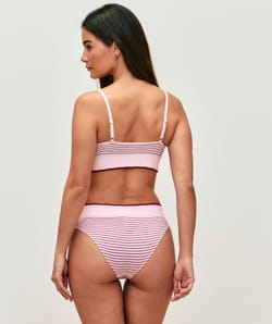 Seamless striped triangle bra;
