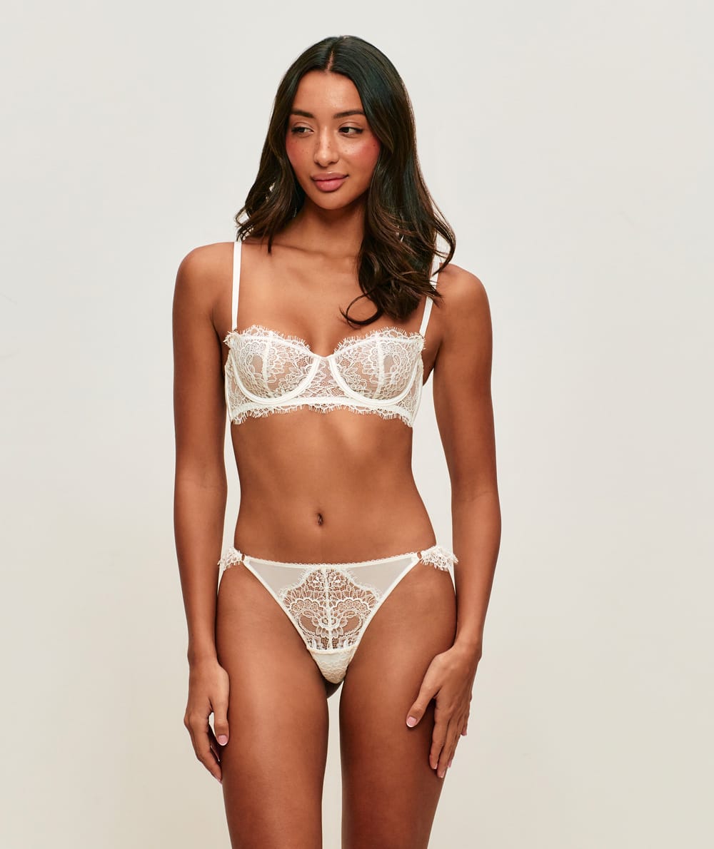 Mesh string and floral lace;
