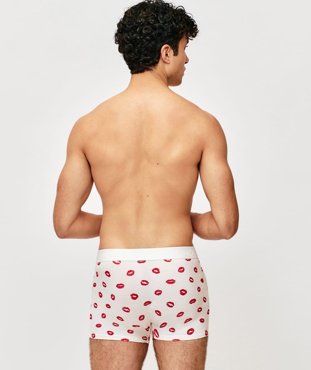 Cotton boxer shorts with lips pattern;