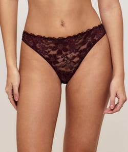 Lace thong;