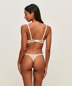 Mesh push-up bra with floral embroidery and pearl pendant;