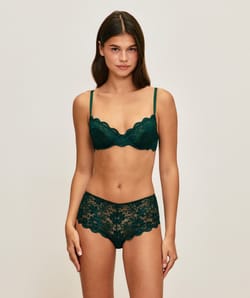 Soutien-gorge corbeille en dentelle florale;