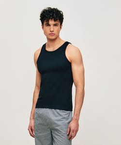 Cotton tank top;