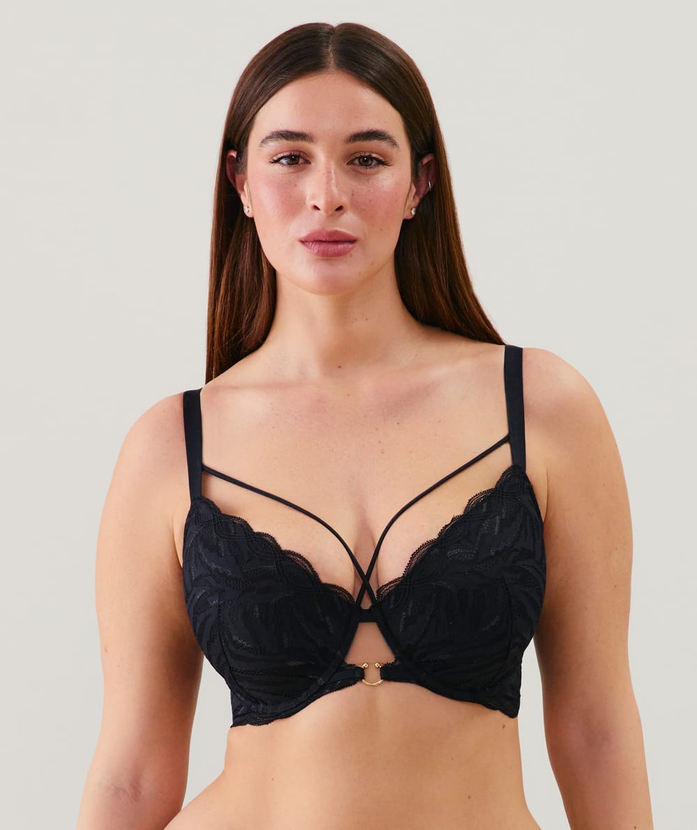 Soutien-gorge en dentelle noir;