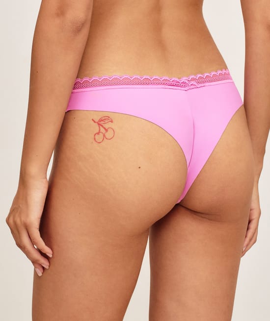 Microfiber and lace thong;