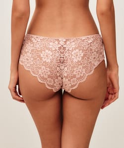 Lace floral shorty;