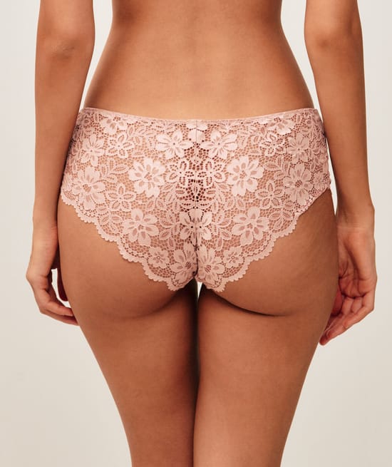 Lace floral shorty;