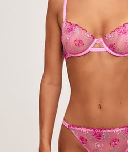 Embroidered mesh string;