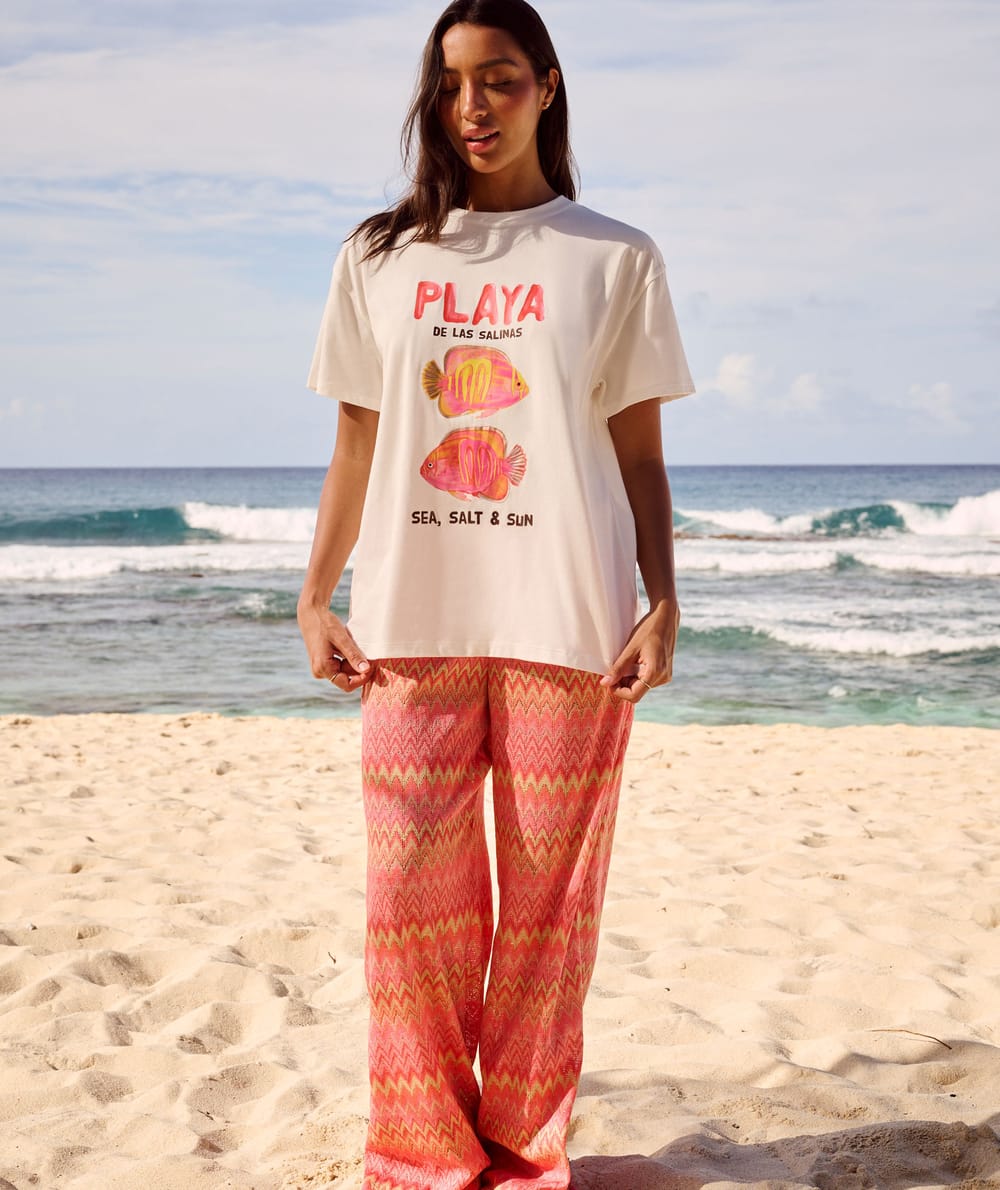 sparkling crochet pants;