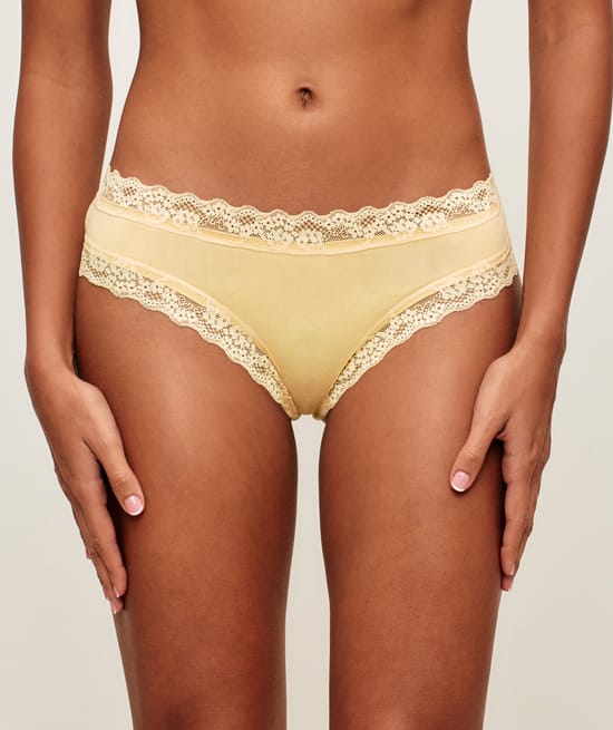 Cheeky in cotton and lace;