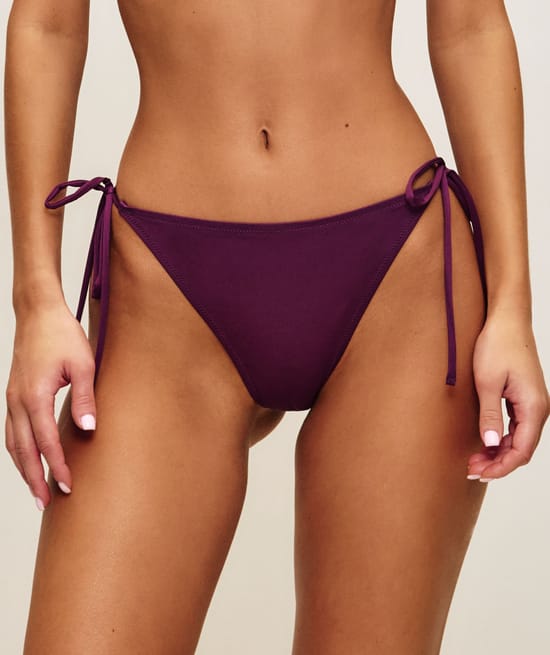 Swimsuit bottom with adjustable ties;