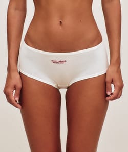 Set of 3 cotton patterned shorts;