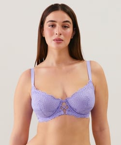 Lace balconette bra;