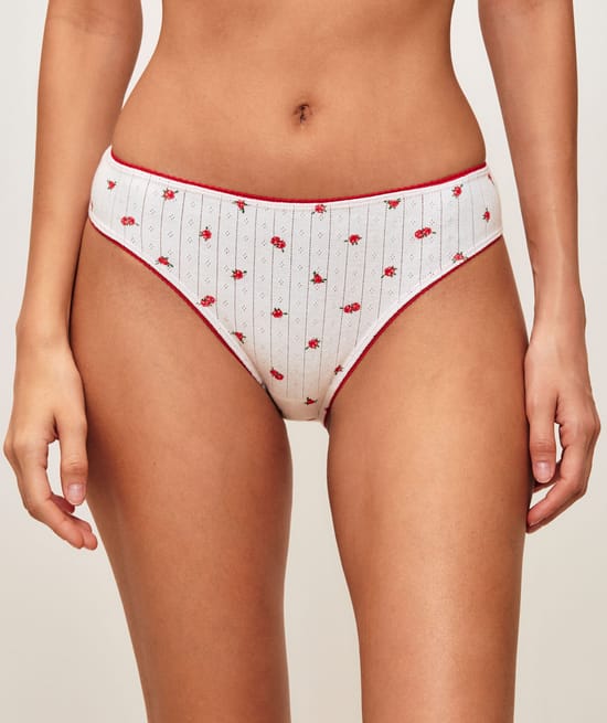 Set of 3 cotton panties;