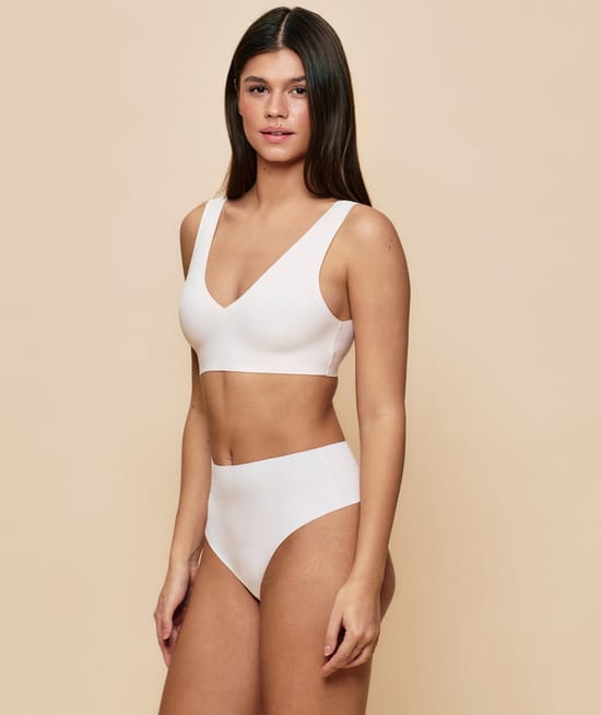 High-waisted seamless microfibre thong;