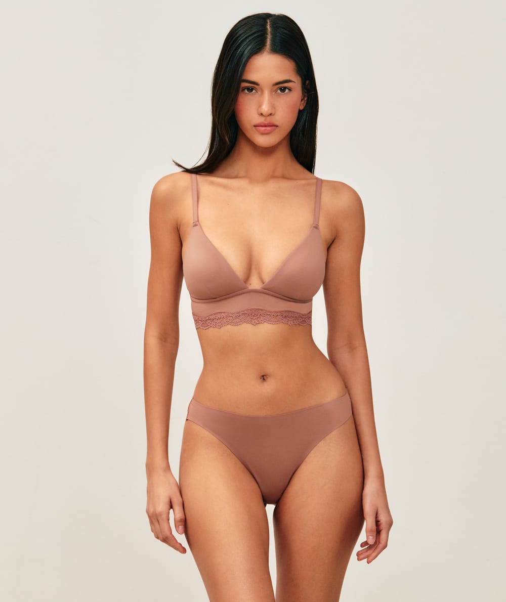 Triangle bra in microfiber;