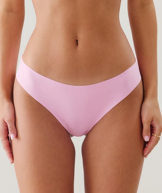 Brief in microfibre and lace;
