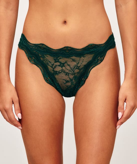 Lace thong;