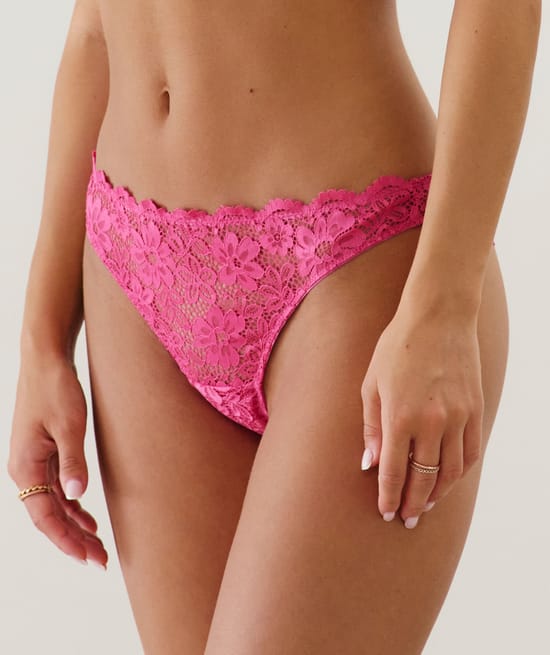 Lace thong;