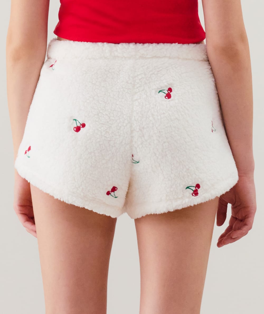 Short en polaire;