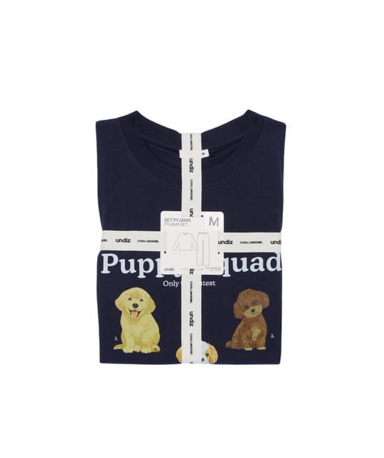 T-shirt and bear-patterned pants set;