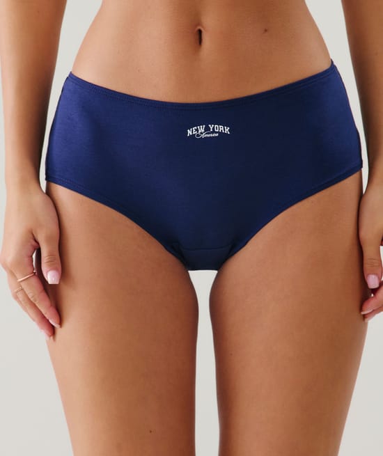 Pack of 3 cotton shorts;