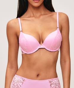 Soutien-gorge ultra push-up en satin avec dentelle;