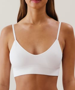 Seamless triangle crop top;