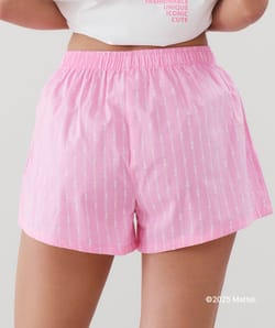 Short Barbie;