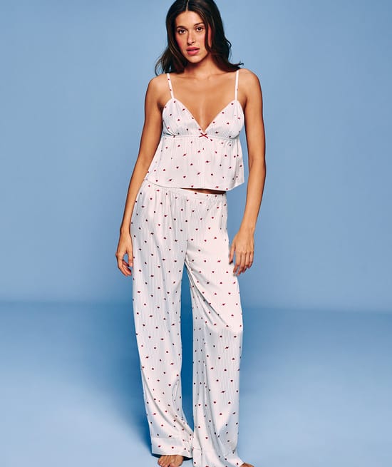 Pantalon en satin motifs c&oelig;urs;