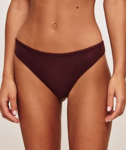 Set of 3 cotton strings;