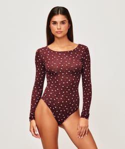 Cuerpo segunda piel de mangas largas con estampado de flores;