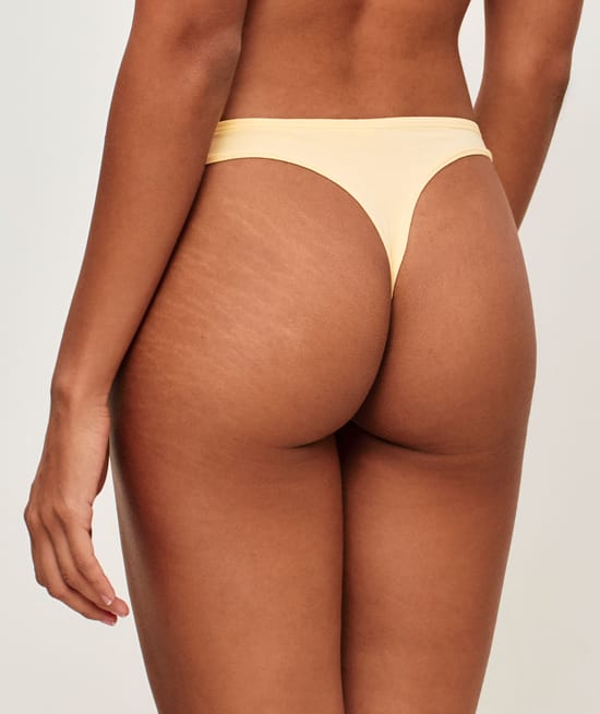 Set of 3 cotton strings;